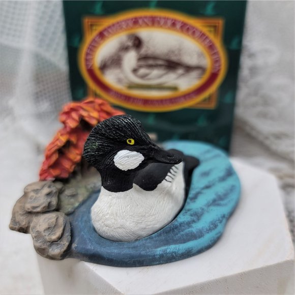 Native American Duck Collection Avon 1989 Common Goldeneye - Picture 5 of 8